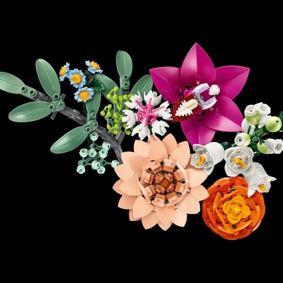 Lego Botanicals Pretty Pink Flower Bouquet - NIB - Picture 5 of 7